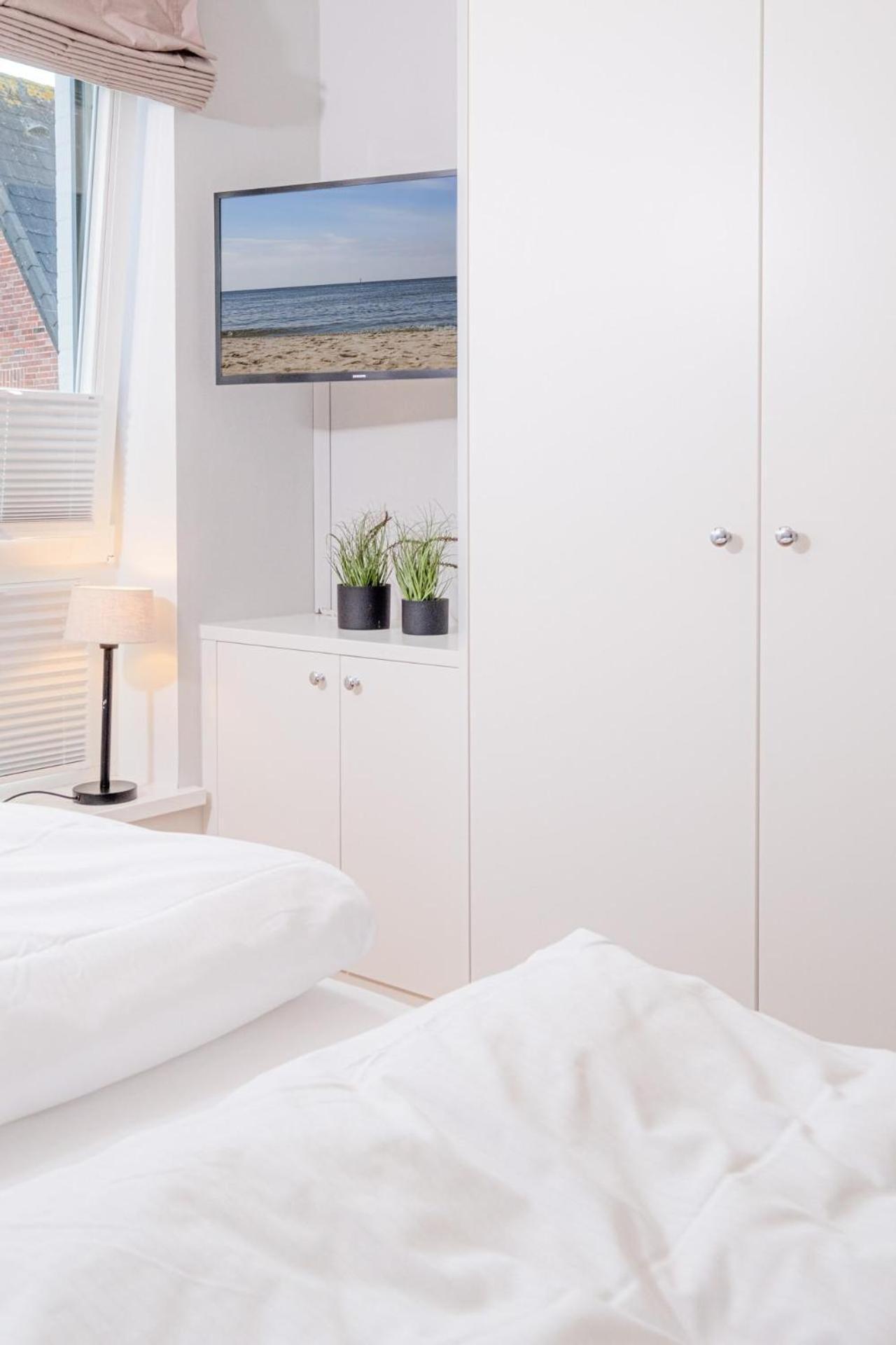Ferienhaus Witthues - Domizil Silbermoewe - Exklusiv, Strand- Und Zentrumsnah Westerland Kültér fotó